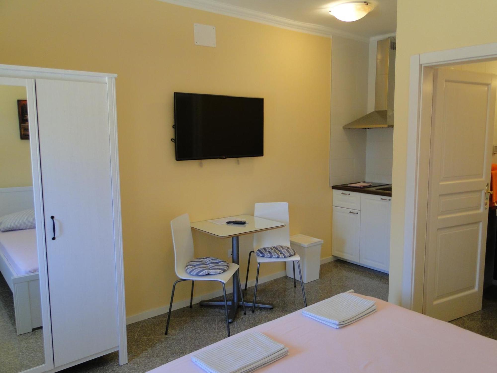 Apartments Villa Ela أوماغ الغرفة الصورة