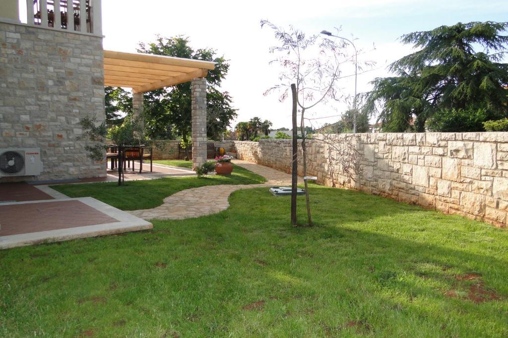 Apartments Villa Ela أوماغ المظهر الخارجي الصورة