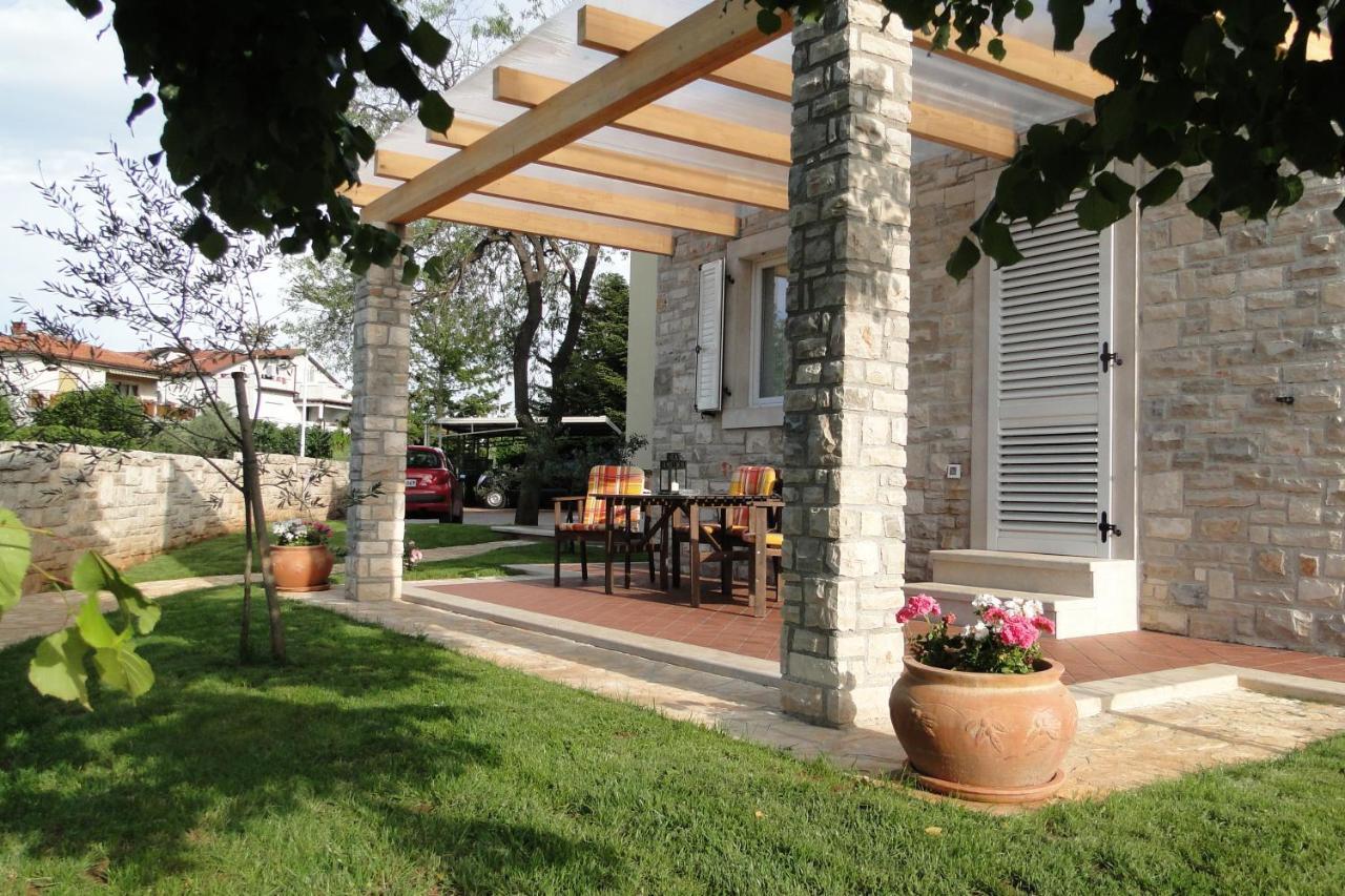 Apartments Villa Ela أوماغ المظهر الخارجي الصورة